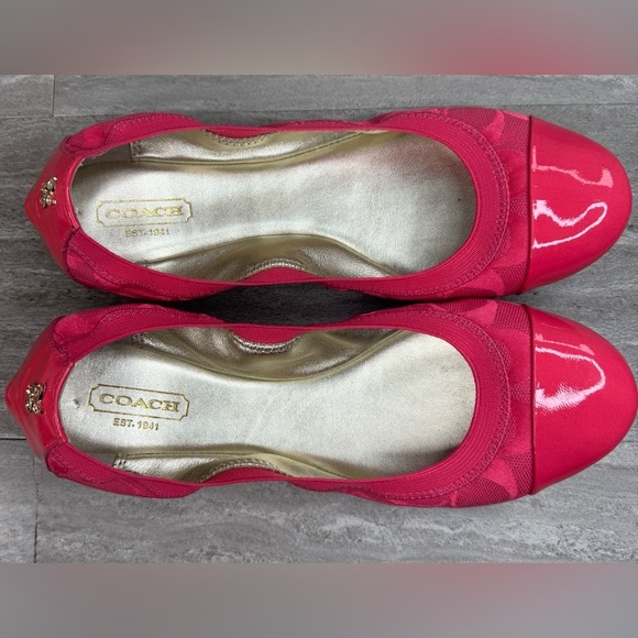 Coach Dahlia Barbie Core Pink Jaquard Logo Patent Cap Toe Ballet Flats Size 7 - Picture 9 of 12